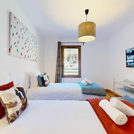 Evasion Alpine - Vue Imprenable & Confort Moderne דירה